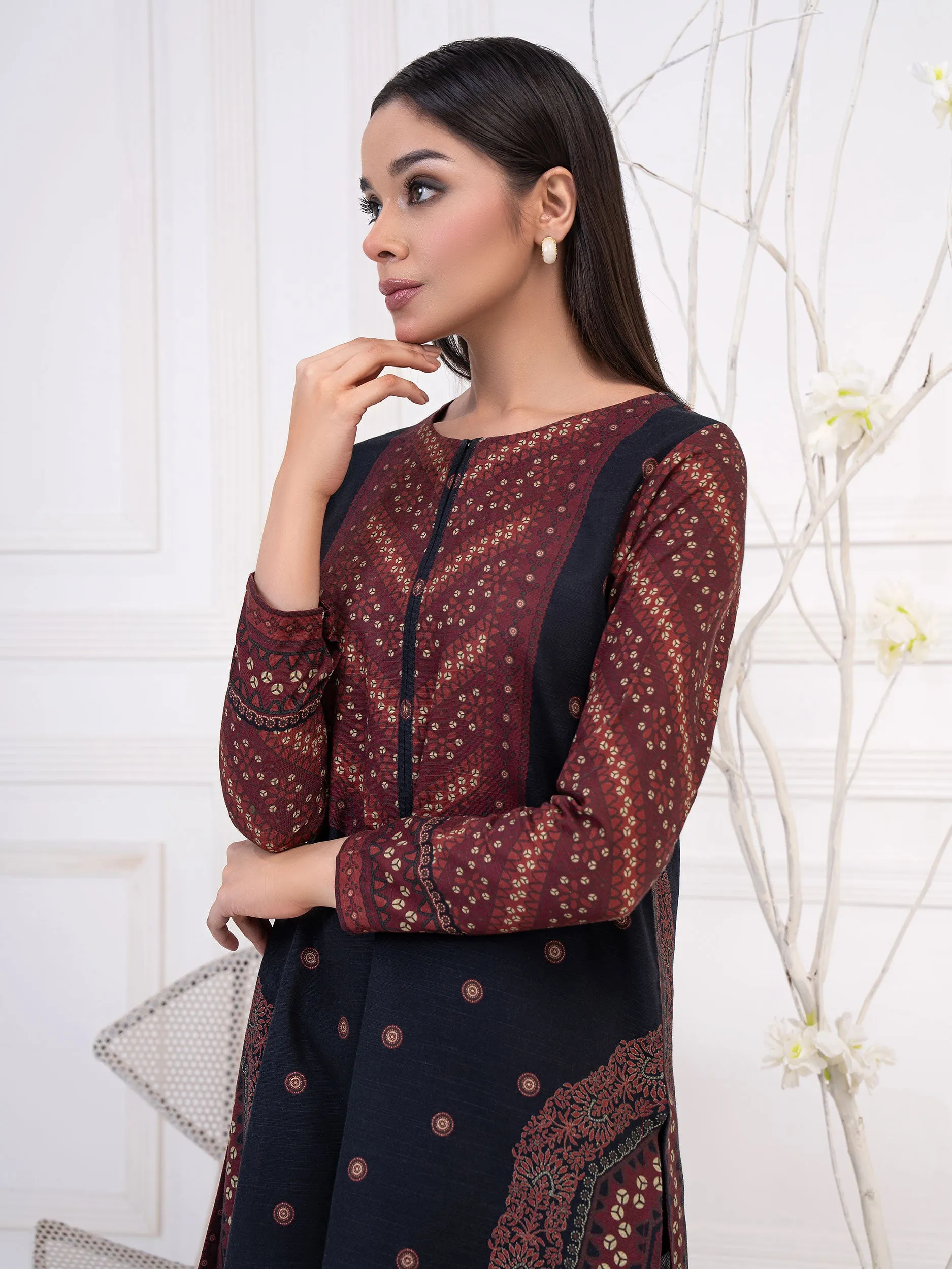 2 Piece Khaddar Suit-Printed (Unstitched)