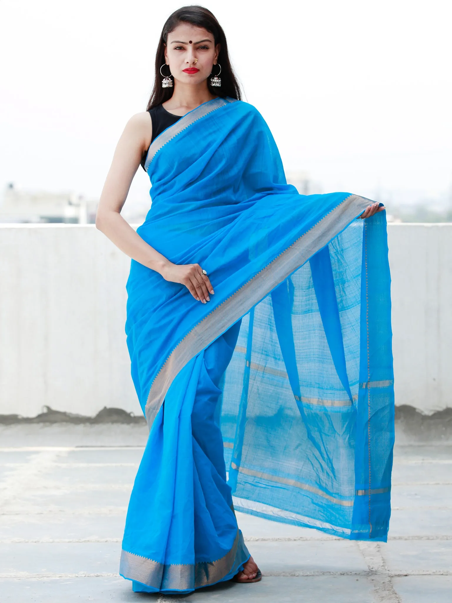 Blue Handloom Mangalagiri Cotton Saree With Zari Border - S031703858