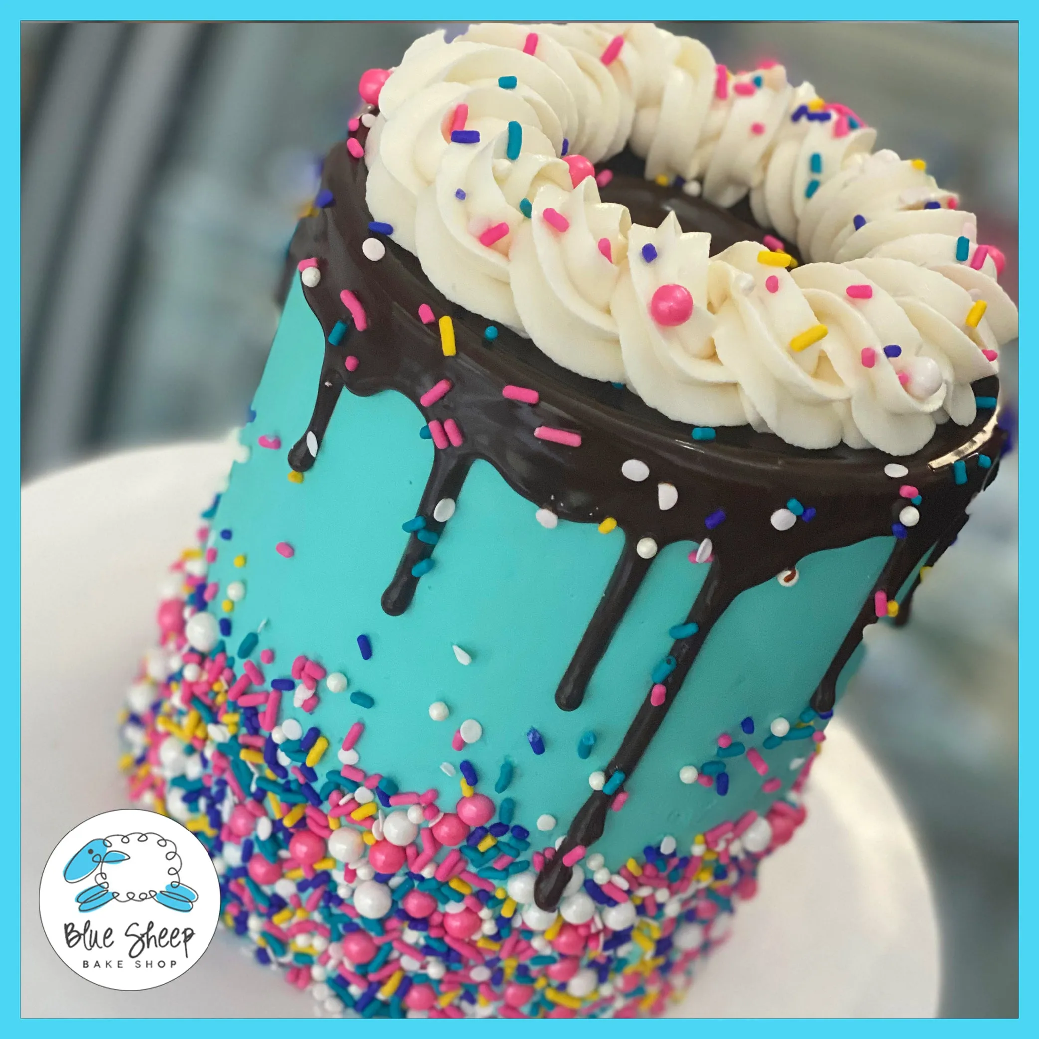Confetti Drip To Go Cake