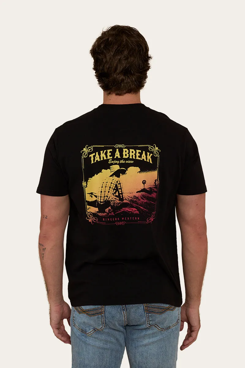Mens Casual Loose Fit T-Shirt - Enjoy The View Design - Black