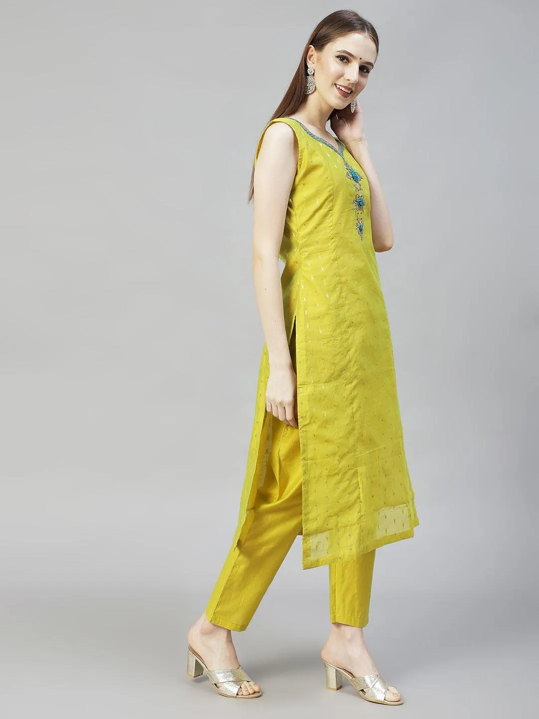 Floral Hand Embroidered Straight Kurta with Pants & Dupatta - Pear Green