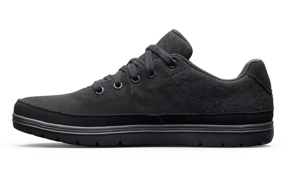 Lems Chillum Sneaker - Sleek Blackjack Design