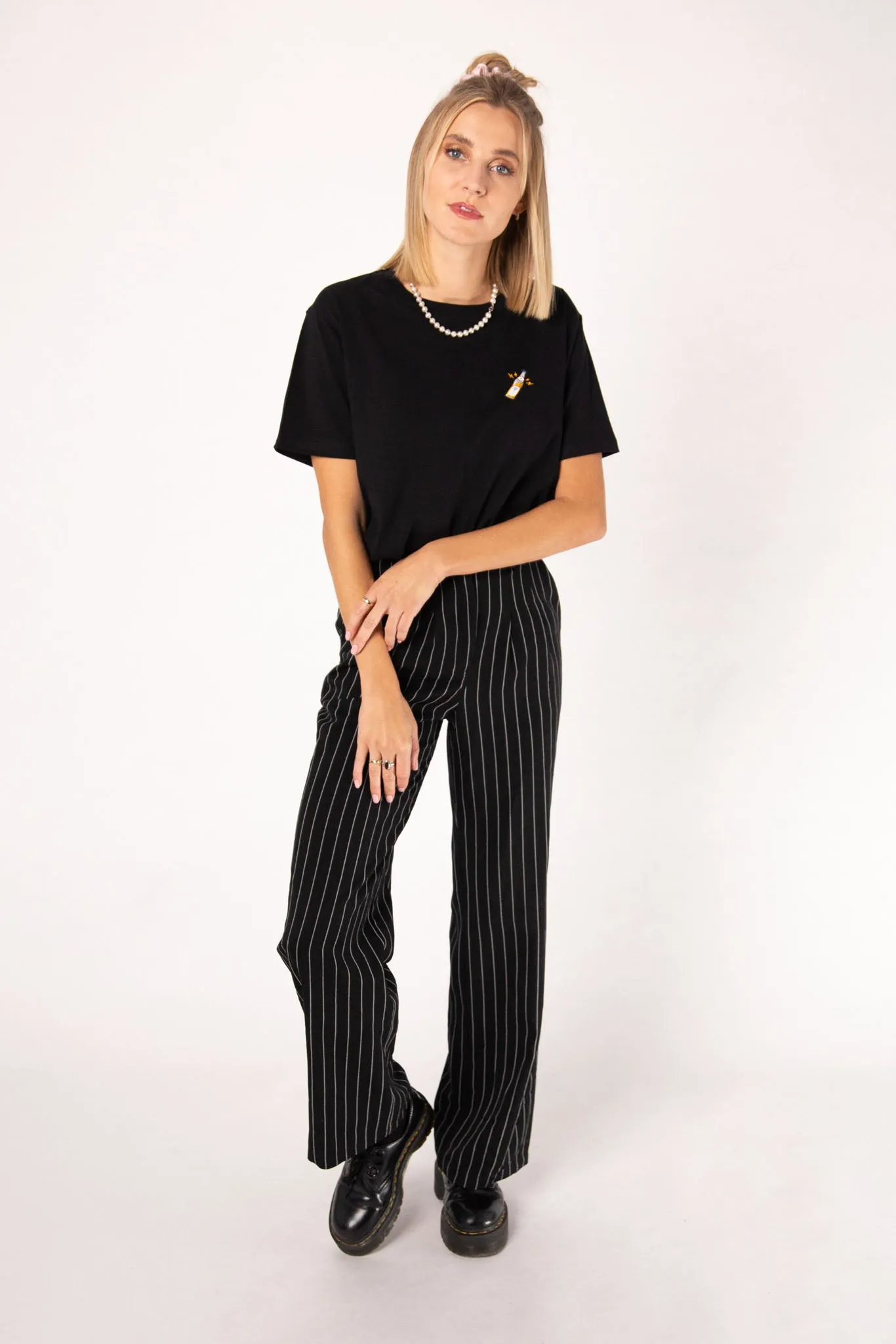 Mate | Besticktes Frauen Oversized Bio Baumwoll T-Shirt