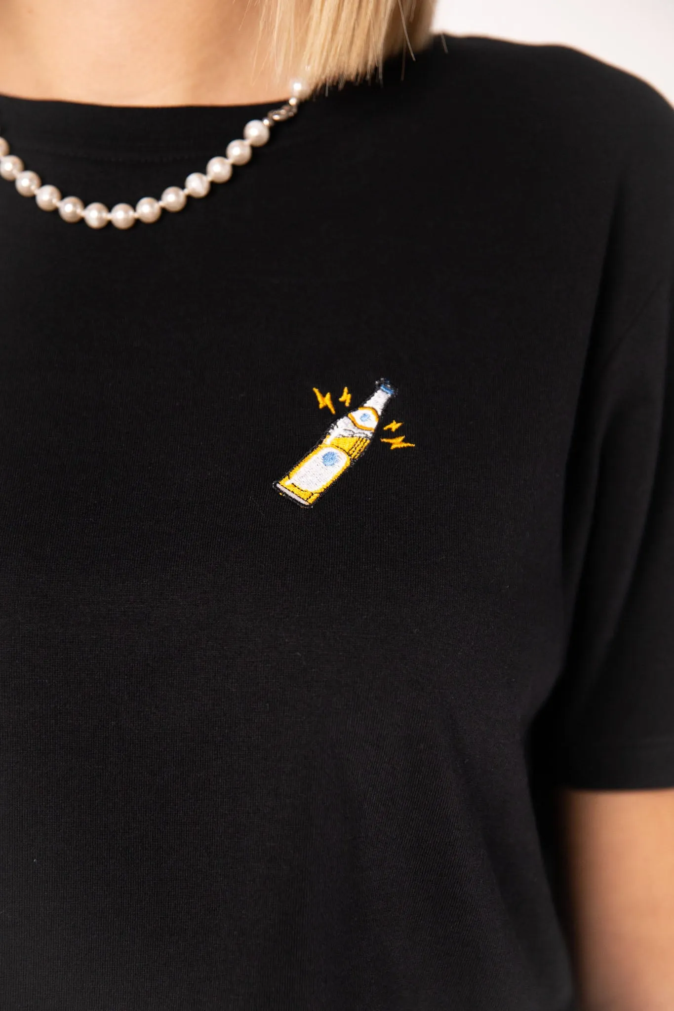 Mate | Besticktes Frauen Oversized Bio Baumwoll T-Shirt