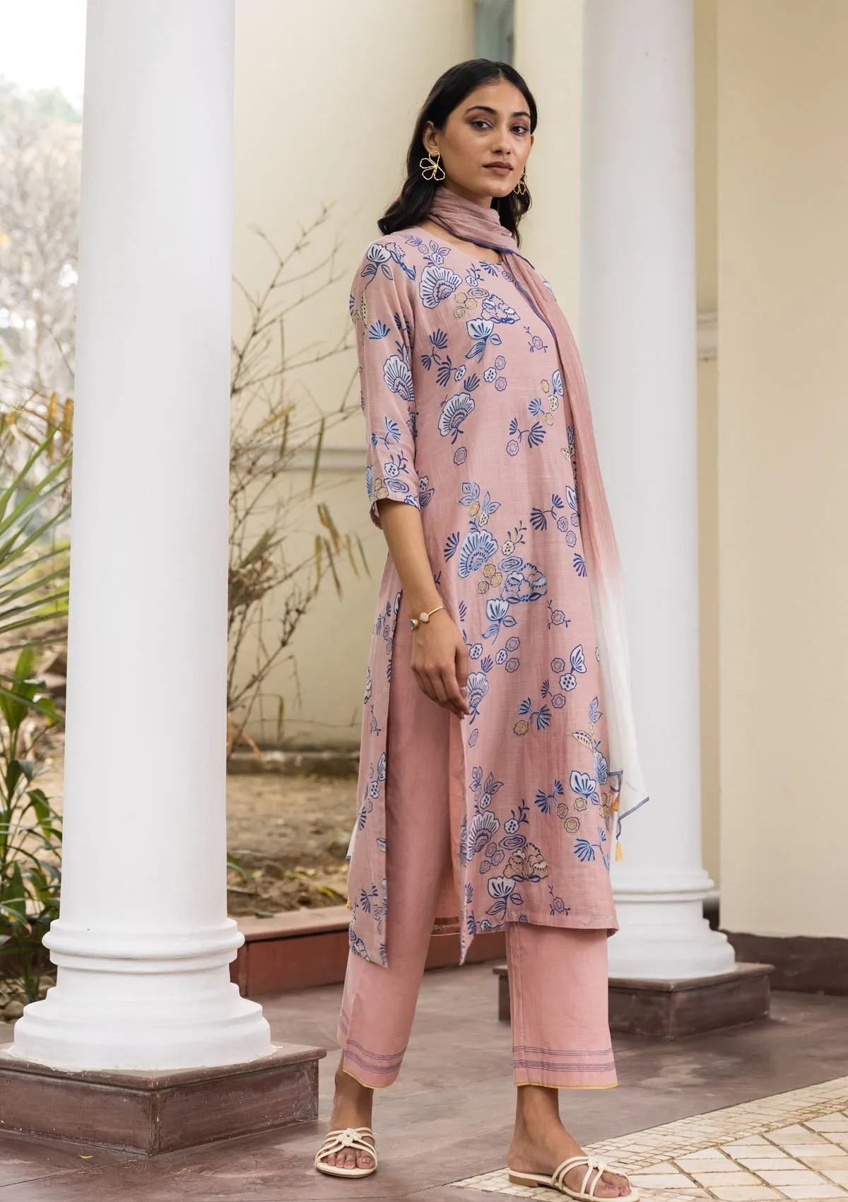 Oyster Pink Floral Kurta Set