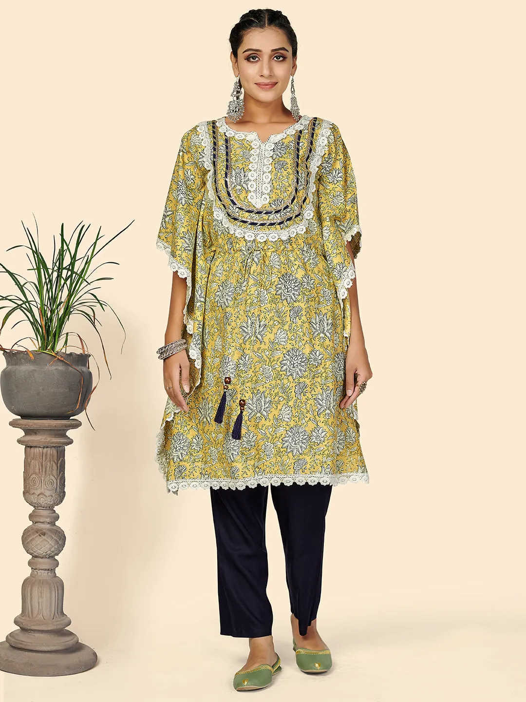 Women'S Yellow Kaftan Kurta With Pant Set -(2Pcs Set)